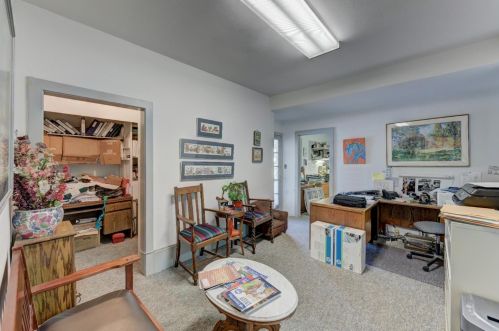 102 Natoma St, Folsom CA 95630-3011 exterior