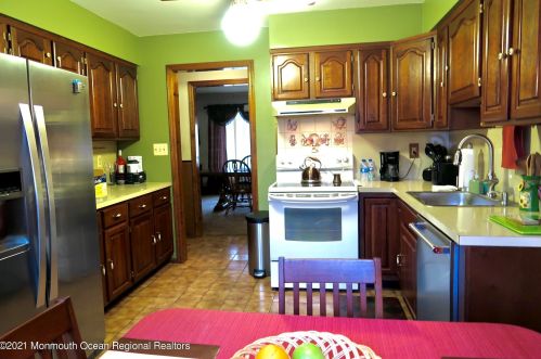 11 Frank Applegate Rd, Jackson Twp NJ 08527-2455 exterior