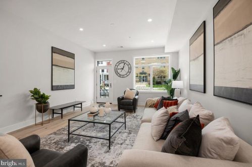 3534 13th St, Washington, DC 20032-4422