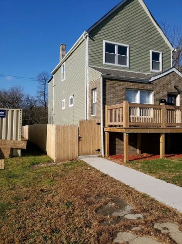 7142 Parnell Ave, Chicago, IL 60621-3031