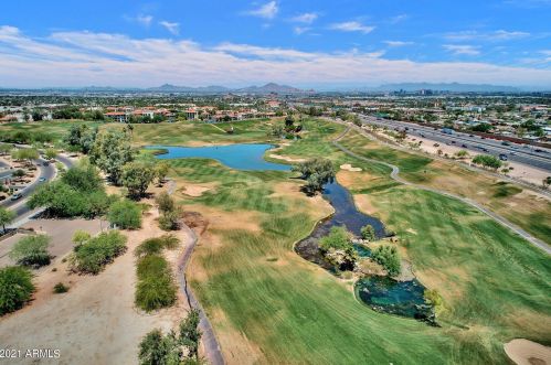 8841 48th St, Phoenix AZ  85044-5316 exterior