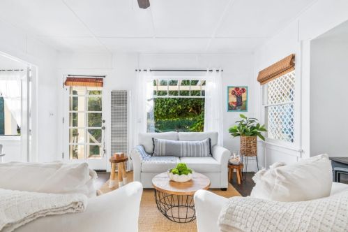 425 Riverview Ave, Capitola CA 95010-2757 exterior