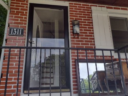 1311 Denisonview St, Pittsburgh, PA 15205-3707