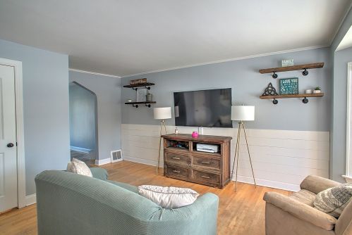 10645 Campbell Ave, Chicago IL 60612-3463 exterior