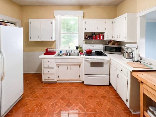 6 N Ave, Gainesville GA 30504-7117 exterior