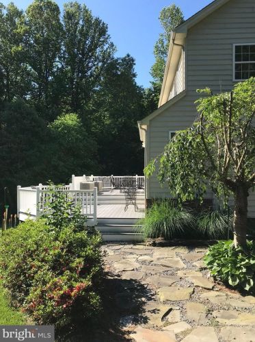 2641 Lady Annes Way, Huntingtown MD 20639-4115 exterior