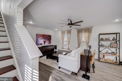 1930 Franklin St, Philadelphia PA 19122-1308 exterior