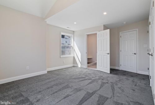 408 Custer Ave, Manor PA 19036-1730 exterior