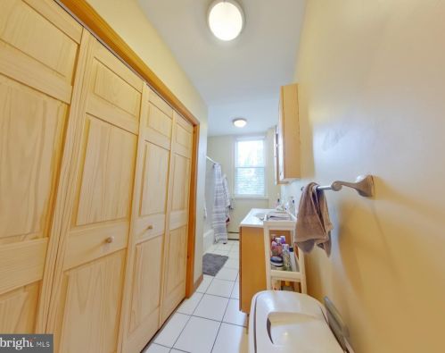 2001 13 St, Philadelphia PA 19148-5503 exterior