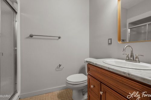 5600 Engle Rd, Middlevle MI 49333-9100 exterior