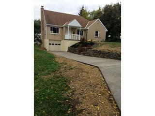 201 Cheyenne Dr, Pittsburgh PA  15205-9758 exterior