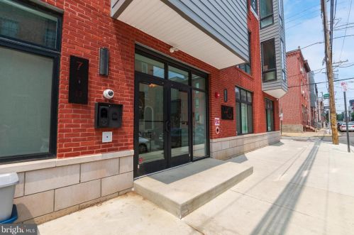 710 16th St, Philadelphia PA  19146-2013 exterior