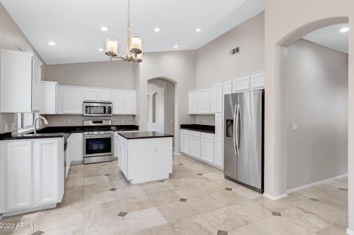 1339 Enfield Way, Chandler AZ 85286-6912 exterior