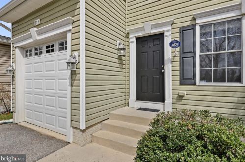 812 Bunch Ave, Glen Burnie MD 21060-6940 exterior