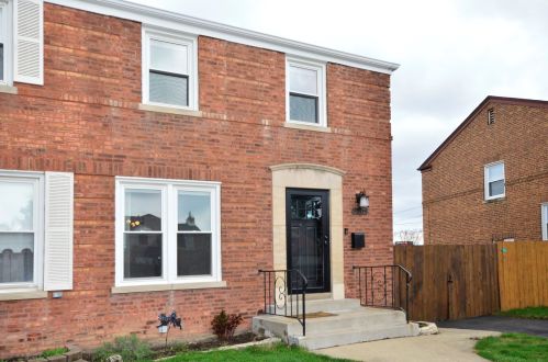 5309 Oconto Ave, Chicago, IL 60656-1844