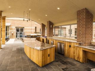 5740 San Felipe St, Houston TX  77057-3102 exterior