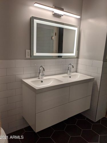 6214 13th St, Phoenix AZ 85034-5605 exterior