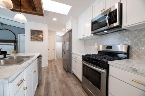 1748 Prince Ln, Meskegon MI  49445-1742 exterior