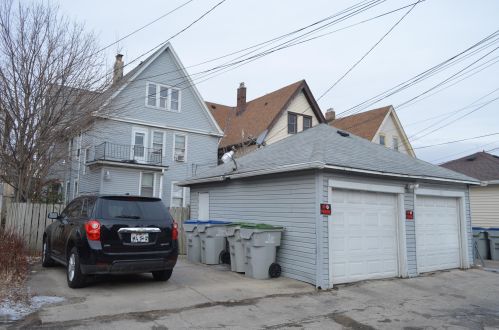 800 32nd St, Milwaukee WI  53215-1106 exterior