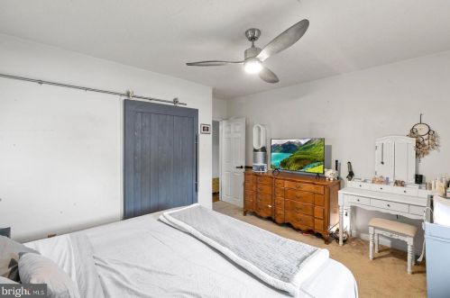 5324 Frosthoffer Ave, Camden NJ 08109-1103 exterior