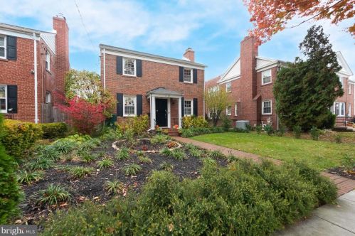 1129 Kalmia Rd, Washington DC  20012-1423 exterior