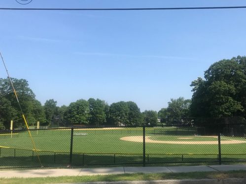 22 Ackers Ave, Brookline MA  02445-4161 exterior