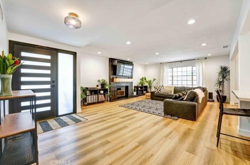 1302 Andrews St, Tustin CA  92780-4510 exterior