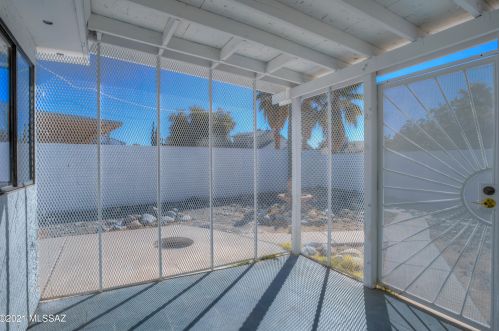 5125 Condor Dr, Tucson AZ 85742-9405 exterior