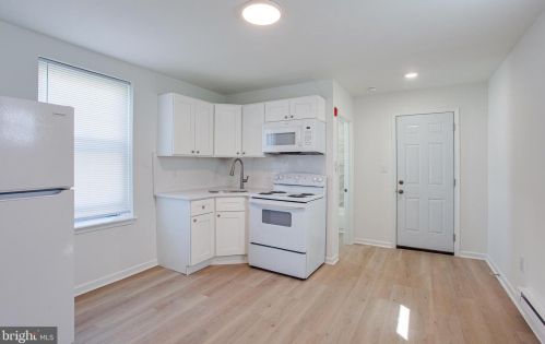 1602 17 St, Philadelphia PA 19132-3930 exterior