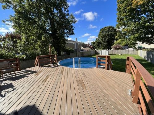 49 Clinton Ave, Norwalk CT 06854-1501 exterior