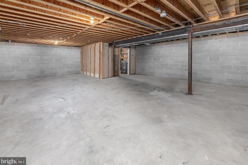 22 Green St, Pilesgrove NJ 08098-1136 exterior