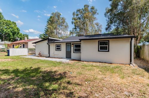 3609 Bay Ave, Tampa FL  33611-4220 exterior