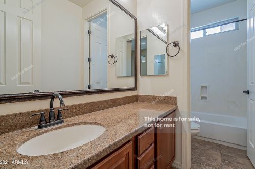 1618 Swan Pl, Chandler AZ 85286-5160 exterior