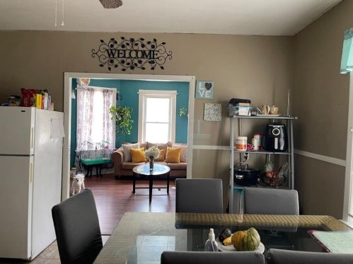 275 Diamond Hl Rd, Woonsocket RI 02895-1504 exterior