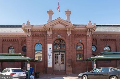 1024 Massachusetts Ave, Washington DC  20001-5400 exterior