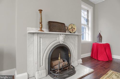 301 Penn St, Huntingdon PA 16652-1609 exterior