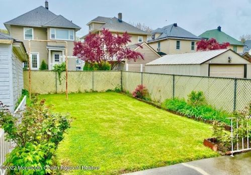 144 Avon St, Roselle Park NJ 07204-2303 exterior