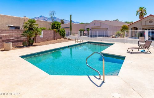 6125 Reliance Dr, Tucson AZ  85704-5326 exterior