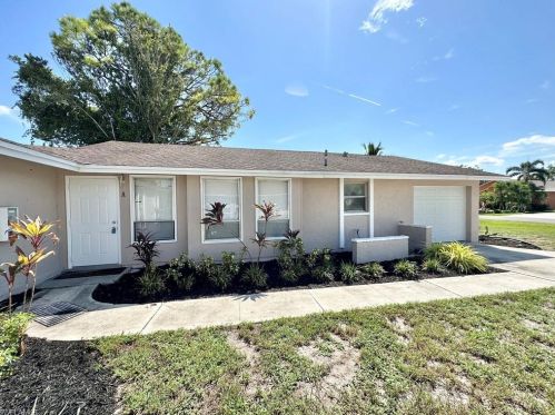 813 109 Ave, Naples FL 34108-1813 exterior