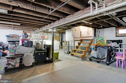 215 Marne Ave, Tavistock NJ 08033-1444 exterior