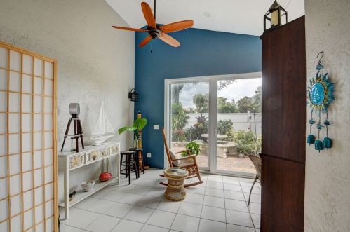 6185 Bay Is Dr, Boynton Beach FL 33437-4113 exterior