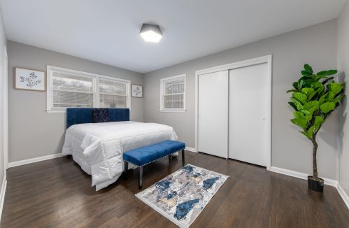 8841 Palmetto Ave, Milwaukee WI  53225-5009 exterior