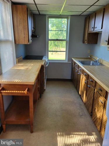 409 Country Club Rd, Limerick, PA 19468-1600