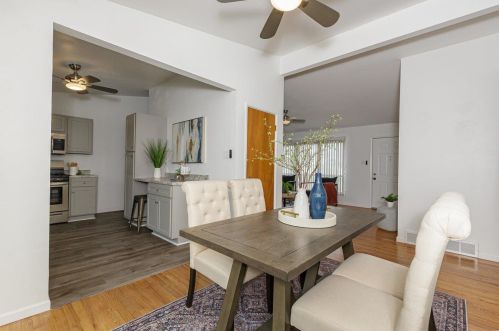 9401 Ln Jolla Dr, Saint Louis MO 63132-2119 exterior