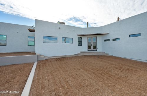 1540 Hl Side Dr, Tucson AZ 85745 exterior