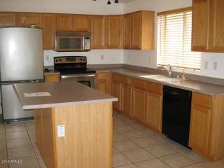 4227 Renee Dr, Phoenix AZ  85050-3372 exterior