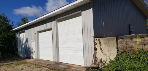 5729 Sprinkle Rd, Kalamazoo, MI 49004-9658