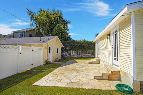 228 Date St, Brea CA 92823-6305 exterior