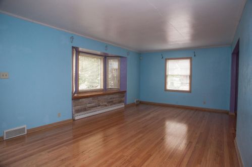 4220 86, Milwaukee WI 53222-1704 exterior