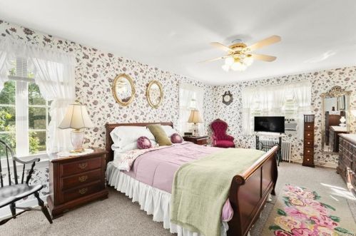 206 Norwalk Rd, Norwalk CT 06850-4316 exterior